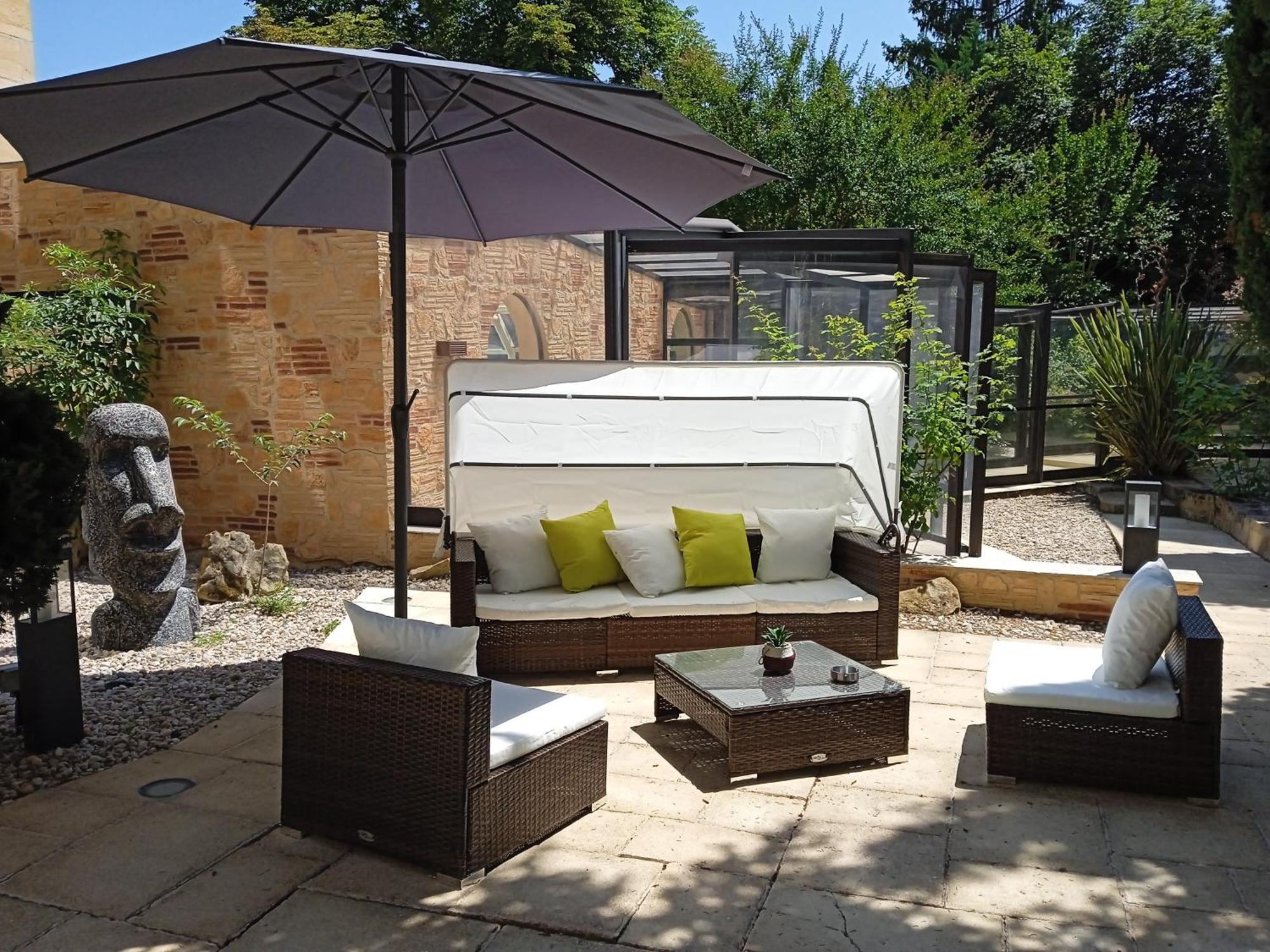Clos La Boetie & Spa ซาร์ลา-ลา-กาเนดา ภายนอก รูปภาพ