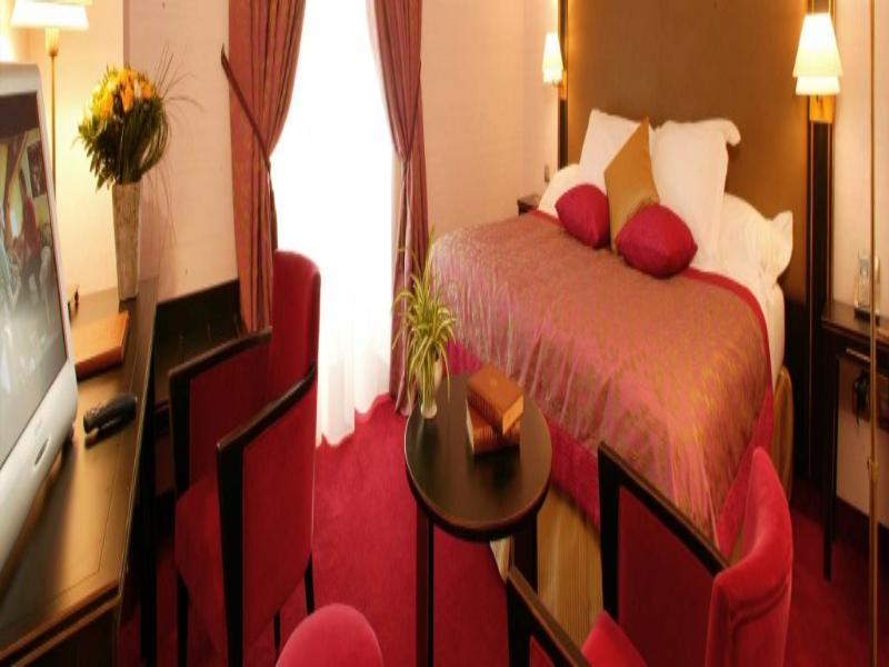 Clos La Boetie & Spa ซาร์ลา-ลา-กาเนดา ภายนอก รูปภาพ