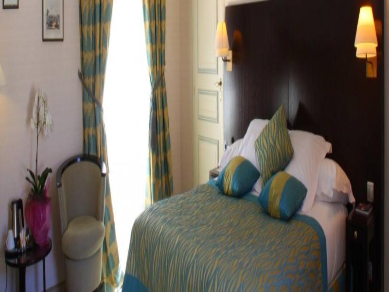 Clos La Boetie & Spa ซาร์ลา-ลา-กาเนดา ภายนอก รูปภาพ